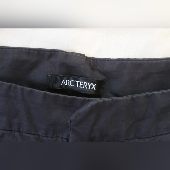 Arc'teryx Nydra Women's Black Pants Size 10 - Picture 6 of 15